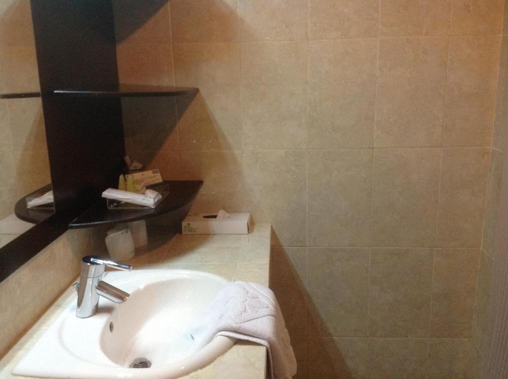 Hotel Swarna Dwipa 팔렘방 외부 사진
